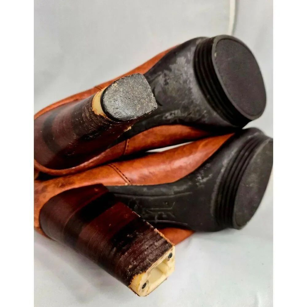 Frye Boots - Picture 5 of 12